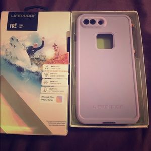 iPhone 8 Plus Lifeproof case